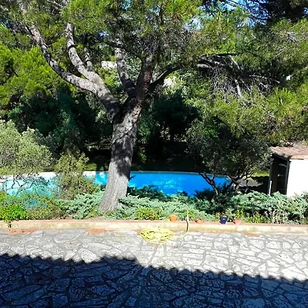 D'hote Saint Remy B&B Aramon